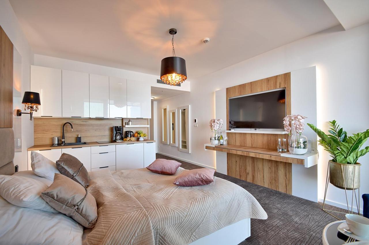 North Apartments, Sunsetview 507 코워브제크 외부 사진